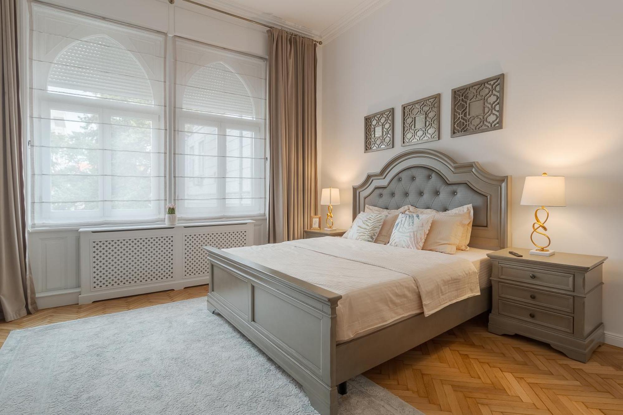 Unique Experience At Rimanoczy Palace Apartment